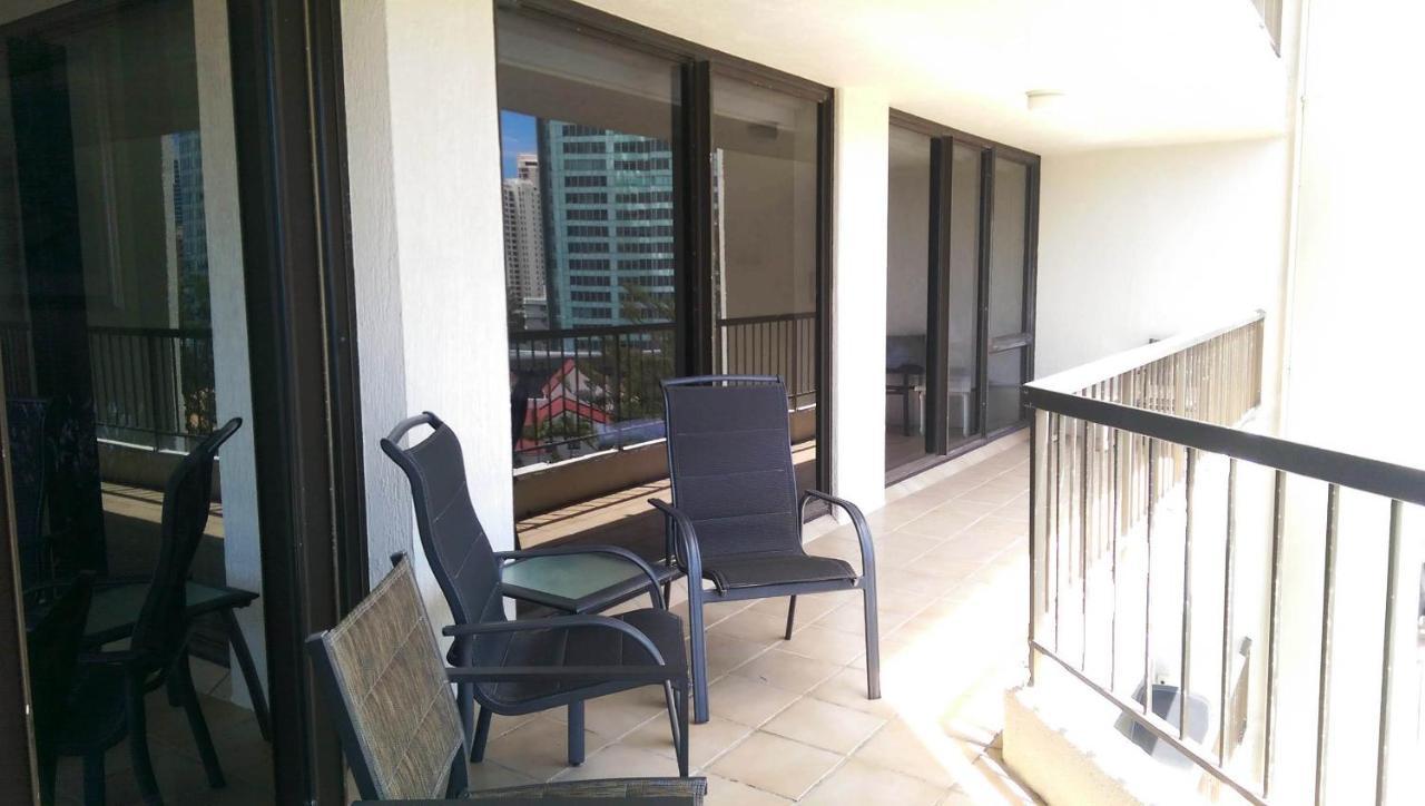Genesis Apartments By Gold Coast Premium Exterior photo
