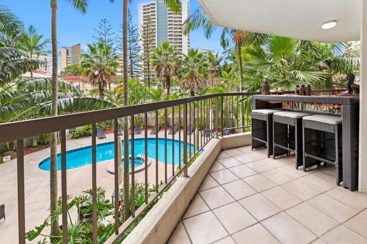 Genesis Apartments By Gold Coast Premium Exterior photo